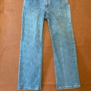 Tahari Relaxed Fit Blue Jeans